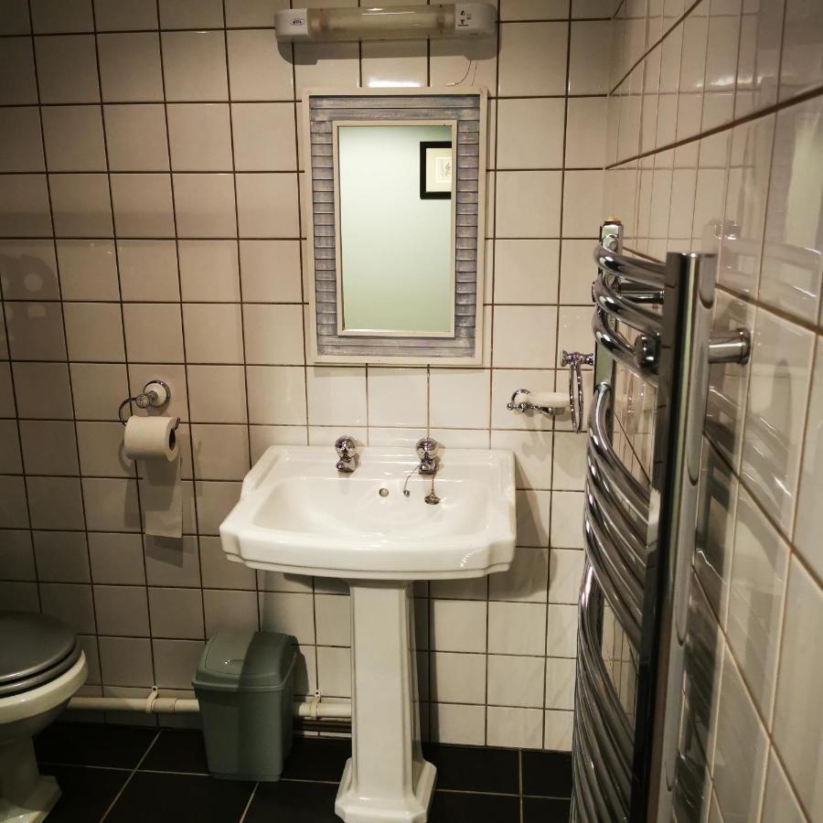 Rooms By The River At Glan Aber Cynwyd Extérieur photo